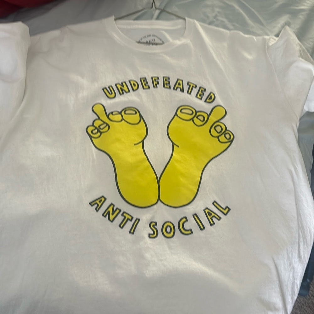 Anti social
